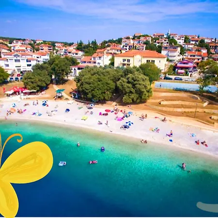 Art Zeus Apartman Pula