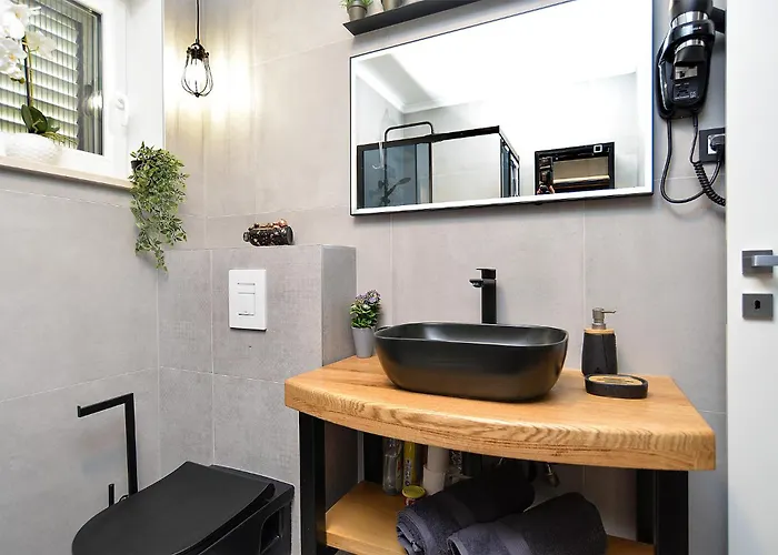 Art Zeus * Πούλα